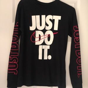 Nike men’s long sleeve tshirt